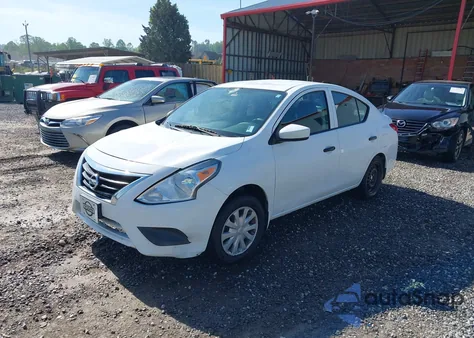 2016 Nissan Versa 1.6 S z USA, uszkodzony, nr VIN 3N1CN7AP2GL873364